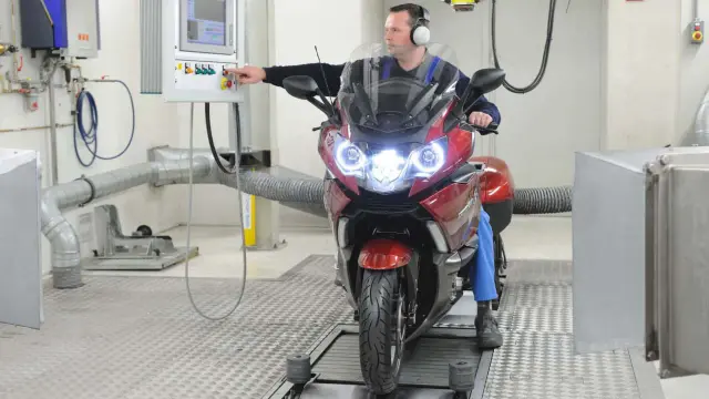 Badanie techniczne motocykla - ile kosztuje i co sprawdzi diagnosta?
